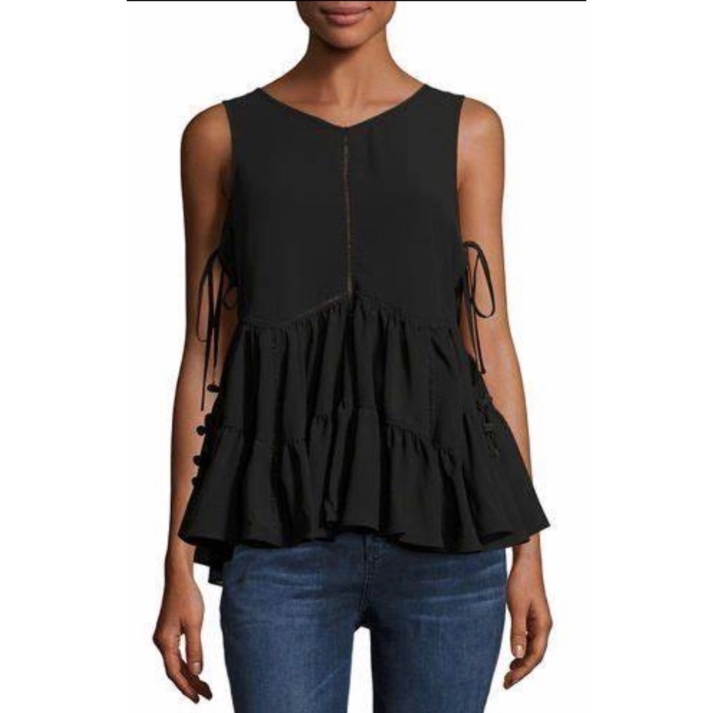 Women’s Black Sleeveless‎ Top